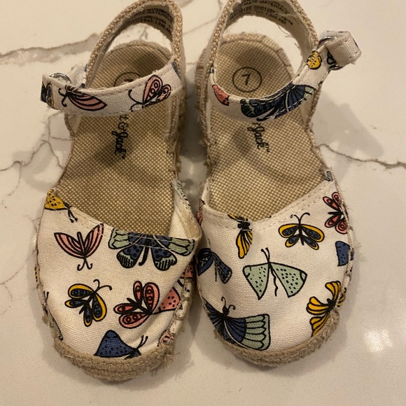 Toddler Girls Size 7 Summer Sandals - Picture 2 of 4